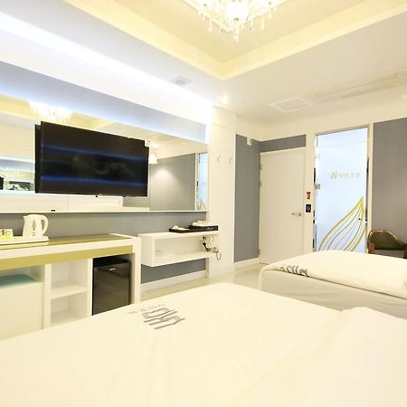 Dome Hotel Gwangju Metropolitan City Екстер'єр фото
