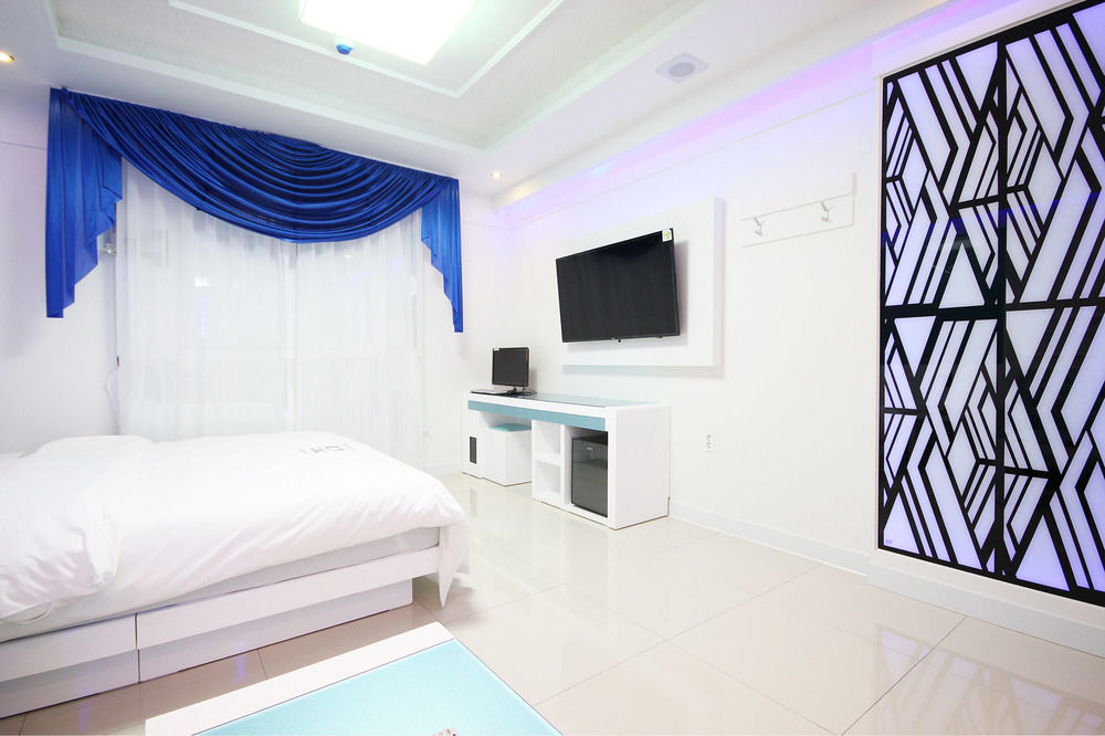 Dome Hotel Gwangju Metropolitan City Екстер'єр фото
